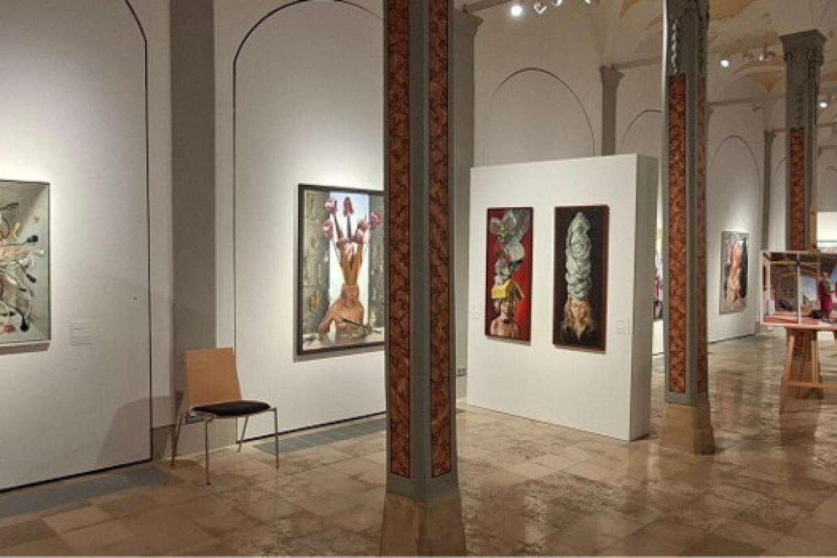 Bild zur Veranstaltung: Fragwürdigung - Ausstellung der Malerin Claudia Hauptmann